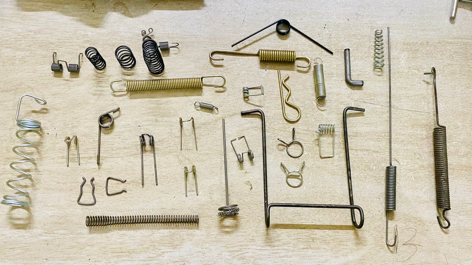 Custom Springs manufactured by Om Chandera Enterprises